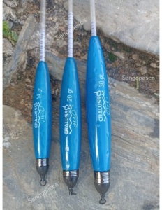 Plută Cralusso Helio Match cu heliu integrat, flotabilitate extremă, talere din wolfram și antenă carbon fluorescentă, ideală pentru pescuit match Sheffield la distanță