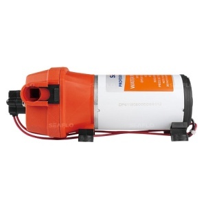 Pompă Apă Electrică Seaflo 12V 4.5GPM – Model High-Flow de 17L/min, echipat cu porturi de 3/4" și presostat automat pentru sisteme complexe de apă la bord.