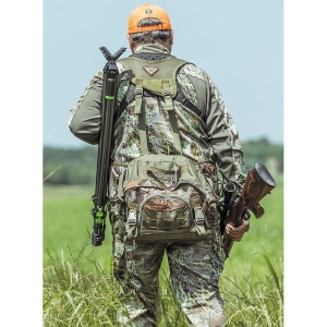 Tripod Primos Hunting Pole Cat Steady Rest – stabilitate perfectă pentru tirul la distanță, reglabil între 61 și 157 cm.