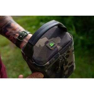 Geanta Korda Compac Dark Kamo Goo Large 17x20x15cm - Img 3
