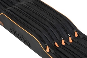 Husă Guru Fusion Rod Holdall 10 Plus+ – Detaliu compartimentare 5 secțiuni și design ergonomic pentru 10 lansete echipate