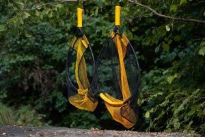 Minciog Sportex Carbon Wading Landing Net cauciucat, cadru carbon ușor, plasă fish-friendly, ideal pentru pescuit din vad și kayak.