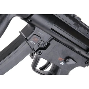 Pistol-mitralieră airsoft CO2 Umarex Heckler & Koch MP5 K 6mm cu recul blowback, șină RIS și încărcător de 30 BB.