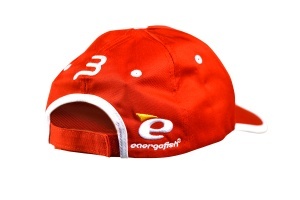 Șapcă Benzar Mix Baseball roșie, din bumbac 100%, cu logo brodat și cozoroc alungit, ideală pentru protecție UV și confort în pescuit și activități outdoor.