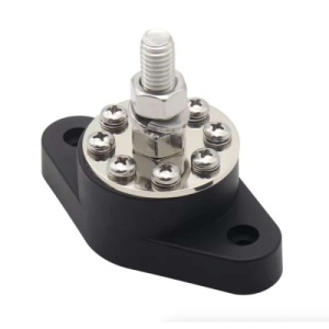 Bornă Conexiuni Electrice cu 8 Terminale – Vizualizare variantă Neagra M8 cu 8 puncte de distribuție auxiliare, soluție profesională pentru centralizarea cablajului 12-48V.