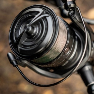 Mulineta Daiwa 22 Emblem BR 10000 – Free Spool cu Tough Digigear, frână ATD și tambur ABS Long Cast pentru pescuit la crap
