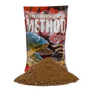 Nada Benzar Mix Method Comercial 800g – nadă special creată pentru lacuri comerciale, cu micropelete și făinuri de pește grase, ideală pentru atragerea și selecția crapului mare pe iazuri private.