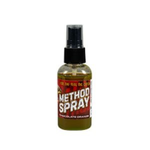 Spray Benzar Mix Method 50ml – atractant spray cu aderență ridicată și dizolvare rapidă, creează nor vizual intens pentru feeder și method feeder, ideal pentru activare instant a vadului.