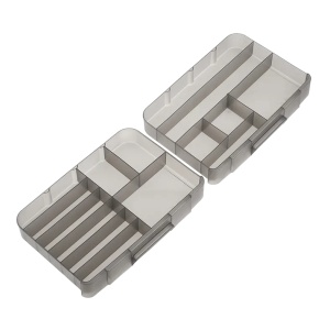 Valigetă profesională pentru pescuit Panaro cu 5 compartimente și dimensiuni 420x303x400 mm – Cutie rigidă modulară fabricată în Italia din polimer rezistent la impact și UV, echipată cu mâner pliabil și clape mari de închidere.