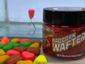 Wafters Benzar Pro Corn Method Feeder 14mm – momeli tip porumb cu flotabilitate echilibrată „slow suspending”, aromă intensă și selecție clară pentru crap, ideale pentru method feeder pe orice tip de apă