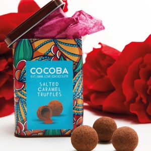Trufe de ciocolata cu lapte si caramel sarat in cutie metalica 120G - Img 9