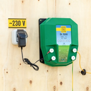 Aparat gard electric DL 3200, 3,2 Joule, cu adaptor de rețea 230/12 V - Img 6