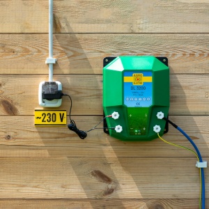 Aparat gard electric DL 3200, 3,2 Joule, cu adaptor de rețea 230/12 V - Img 5