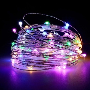 Instalatie de Craciun, Flippy, Decoratiune de Craciun, 50 Beculete LED, cu Baterii si Telecomanda, cu 8 Functii, Lungime 5 m, Multicolor