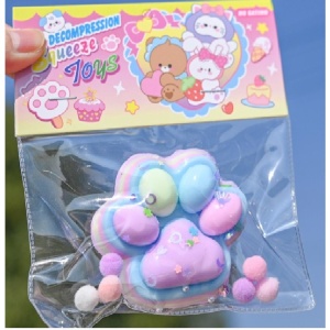Jucarie Antistres Squishy, Flippy, cu Revenire Lenta, Labuta de Pisica Pufoasa, 7.5 cm, Ambalaj Transparent, Model 27053, Multicolor