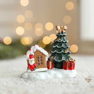 Ornament de Craciun din Rasina pentru Decor, Flippy, Model Casuta cu Brad, Decoratiune de Birou pentru Craciun, 6.5 x 6.5 x 4 cm, Rosu Verde