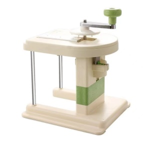 Masina Manuala pentru Maruntit Varza, Flippy, cu Maner Rotativ, Lame din Inox, Corp din Plastic, pentru Legume si Fructe, 20 x 20 x 15 cm, Alb