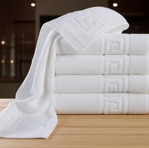 Set 4 Prosoape Premium din Bumbac 100%, Model „Greek Border”, Ultra Absorbant și Moale – 30×50 cm, Alb Hotelier