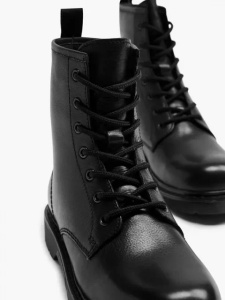 5th Avenue Shiny Black Boots - Img 5
