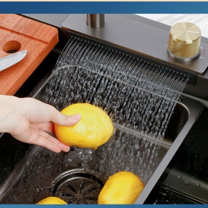 Chiuveta de bucatarie multifunctionala handmade din inox Sandonna HD6850 cu baterie, tavite de scurgere si dispenser de sapun - Img 5
