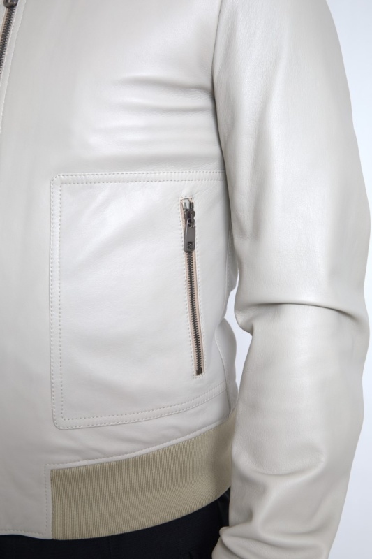 Jacheta bomber din piele crem cu fermoar integral
