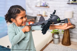 Cum Sa Iti Dresezi Dragonul Hug Si Glide Figurina Dragon Toothless - Img 6