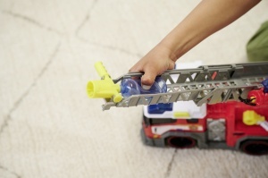 Dickie Toys Camion De Reciclare Cu Lumini Si Sunete 39Cm - Img 6