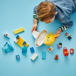 Lego Duplo Prima Oara La Aeroport 10443 - Img 3