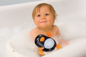 Winfun Jucarie De Baie Pinguinul Inotator - Img 3