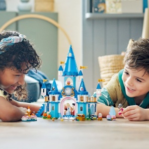 Lego Disney Princess Castelul Cenusaresei Si Al Lui Fat-Frumos 43206 - Img 3