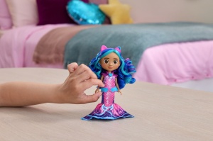Gabbys Dollhouse Filmul Papusa Sirena Cu Accesorii - Img 6