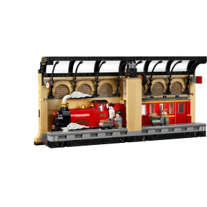 Lego Harry Potter Coltul Cu Carti Expresul Hogwarts 76450 - Img 2