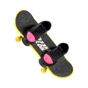 Hot Wheels Set Placa Si Pantofi De Skate - Img 3