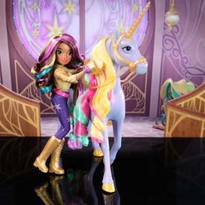 Unicorn Academy Papusa Fashion Sophia - Img 5