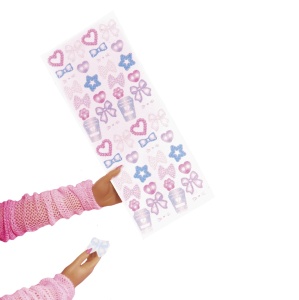 L.o.l. Surprise! Omg Sweet Nails Kitty K Café Set Papusa Cu Accesorii - Img 7