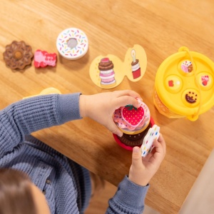 Melissa And Doug Play To Go Set De Joaca Briose Si Fursecuri La Pachet - Img 5