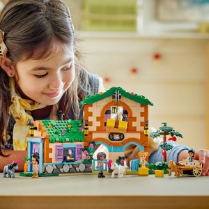 Lego Friends Ferma Si Grajd Pentru Ponei 42654 - Img 4