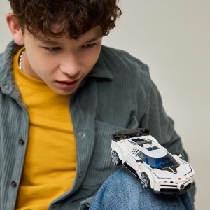 Lego Speed Champions Hipermasina Sport Bugatti Centodieci 77240 - Img 3