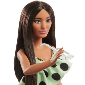 Papusa Barbie Fashionista Bruneta Cu Salopeta Verde - Img 6