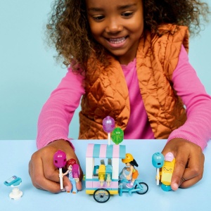 Lego Friends Stand Cu Inghetata Si Baloane 42692 - Img 4