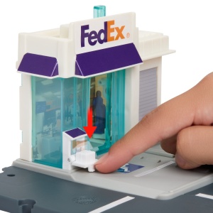 Matchbox Set Action Drivers Centrul De Colete Fedex - Img 3