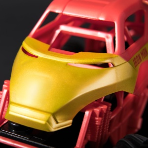 Monster Jam Marvel Camion Gigant Cu Telecomanda Iron Man Scara 1 La 24 - Img 2