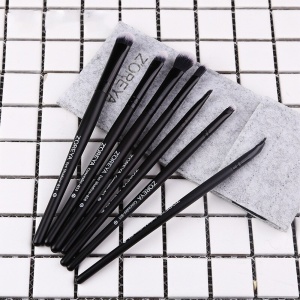 Set mit 7 professionellen tragbaren Eyeshadow ZOREYA-Pinseln