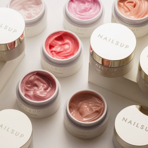 Builder Creamy Fusion 010 NailsUp 50g - Img 2