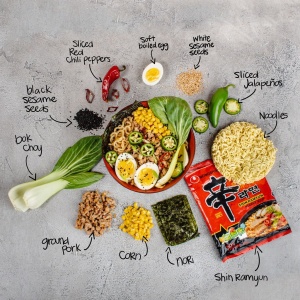 Nongshim Shin Ramen Spicy, 114g - Img 3