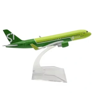 Machetă avion JSK Siberia Airlines S7 Airbus A320, metal, 16 cm, scara 1:250 - Img 2
