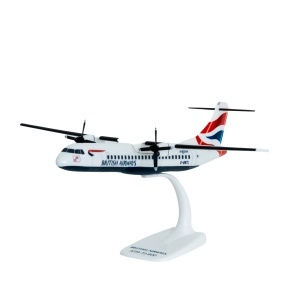Macheta de avion British Airways ATR 72 600, plastic, 27 cm, scara 1:100