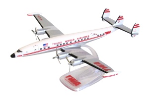 Macheta avion TWA Connie, plastic, 28 cm, scara 1:125