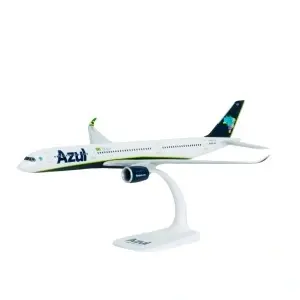 Macheta avion Air Azul Airbus A350-900, plastic, 34 cm, scara 1:200