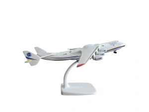 Machetă avion Antonov AN-225, Nose Open, metal, 20 cm, scara 1:400 - Img 3